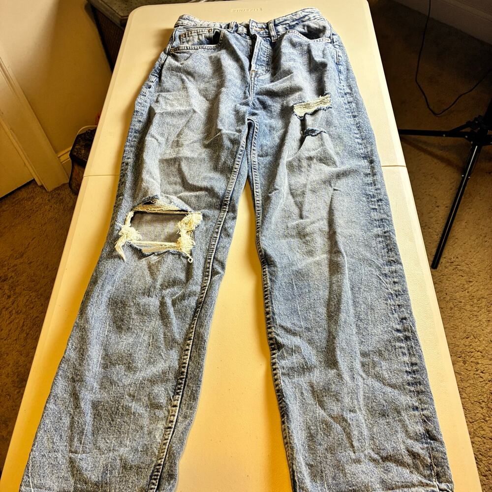 H&M Divided Distressed Mom Jeans Women's US 6 Button Fly High Rise 28x29